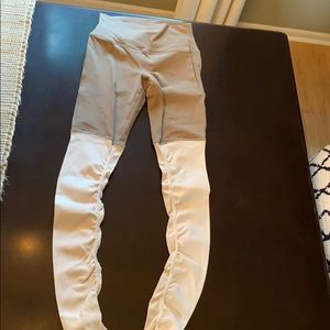 ALO yoga leggings
